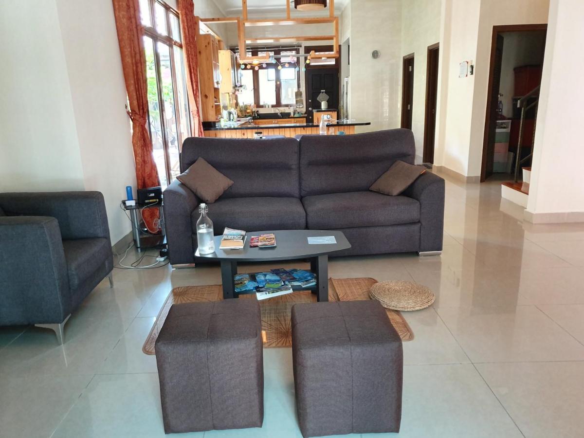 Eden Cosy Living Apartment Batu Ferringhi Exterior photo