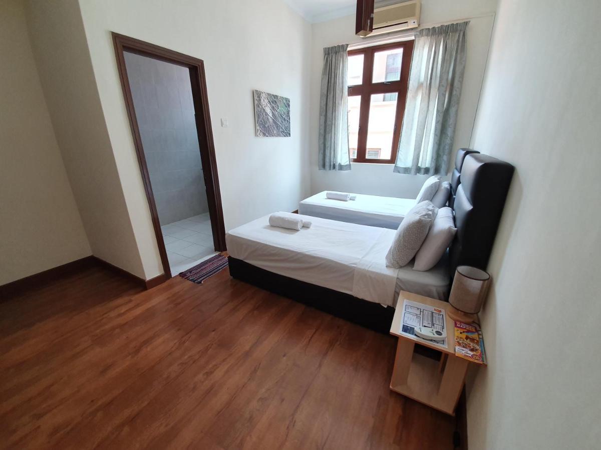 Eden Cosy Living Apartment Batu Ferringhi Exterior photo